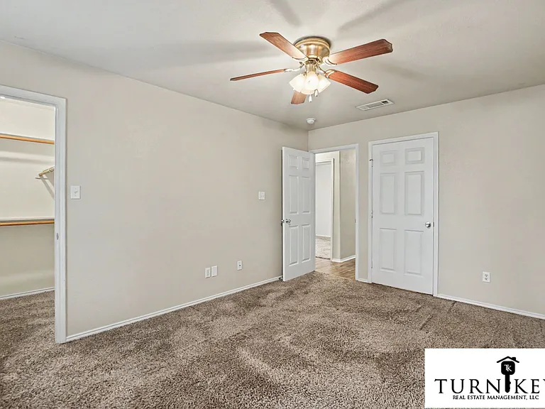 8028-8030 Tanner Ave — Photo 15