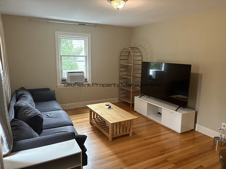 60 Hambly Rd — Photo 6