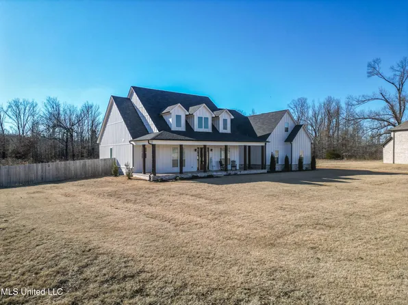 2665 Turkey Creek Dr, Olive Branch, MS 38654