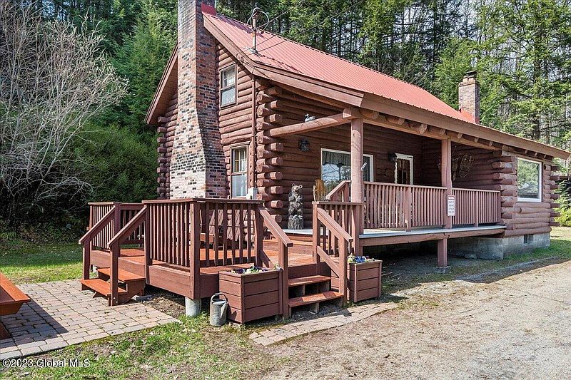 2nd image of 2631 Schroon River Road