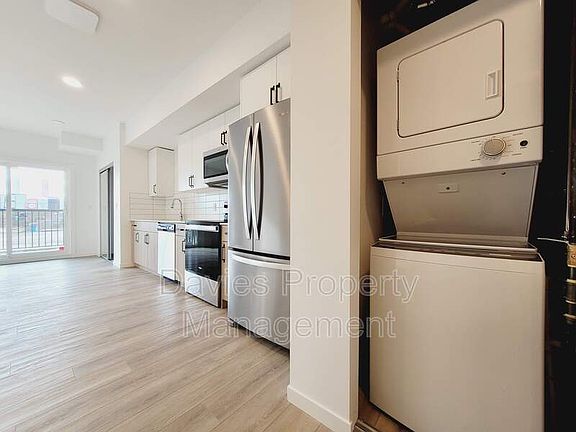 3rd image of 860 Secord Blvd NW #105
