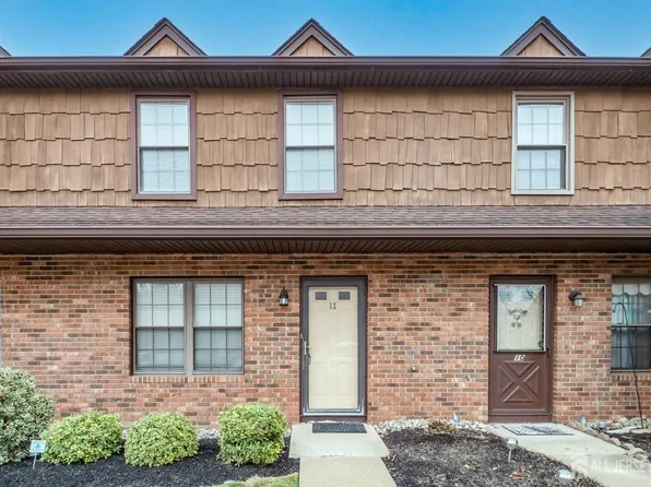12 Quail Run #B, Monroe Township, NJ 08831