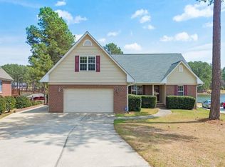 310 Pineridge Cv, Sanford, NC 27332