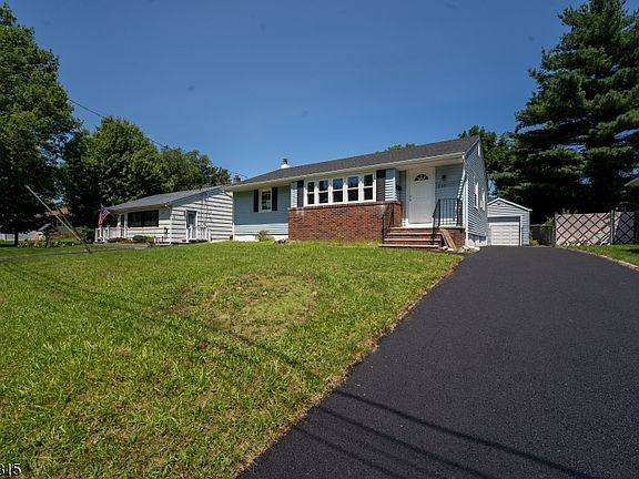 2nd image of 219 Haroldson Pl