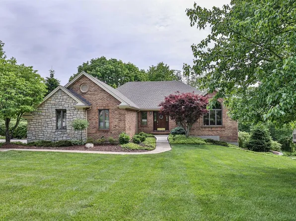 5297 Laurelridge Ln, Cincinnati, OH 45247