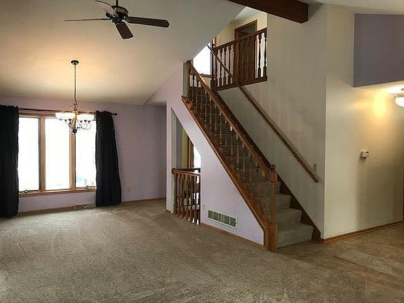 3rd image of 5401 Somerset Ln S #5401