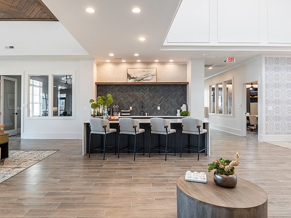 4th image of 650 Polina Ave #515-207