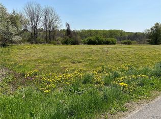 3042 Amber Rd #15, Marietta, NY 13110