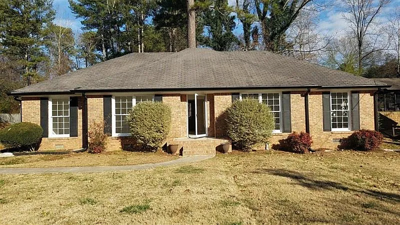 2518 Three Bars Dr photo 1
