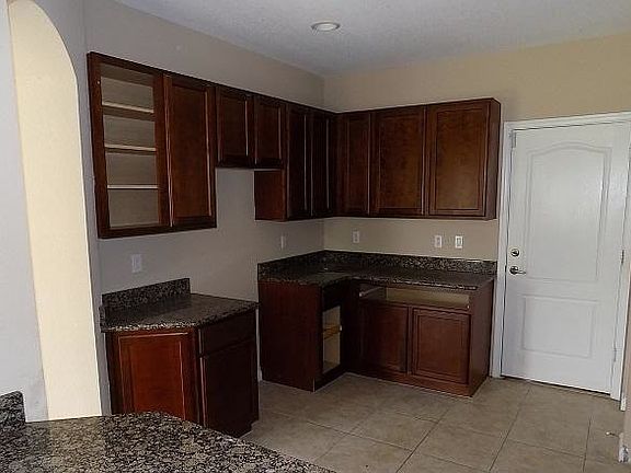 4th image of 4104 Windmill Palm Way