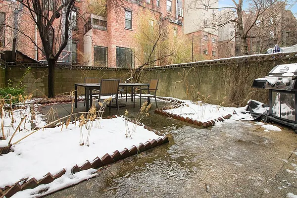 Rented by LG Fairmont Group | media 10