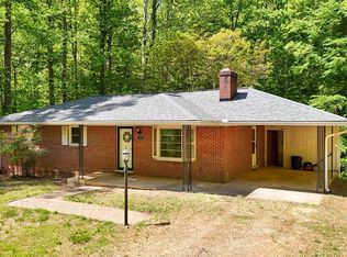 140 Beverly Ln, Ridgeway, VA 24148
