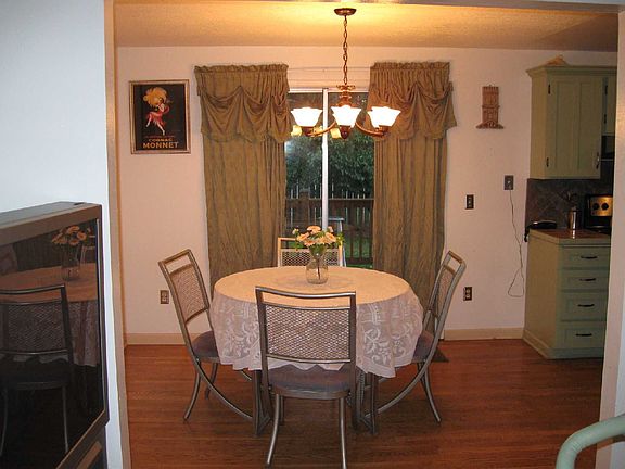 2nd image of 4233 S 297th Pl