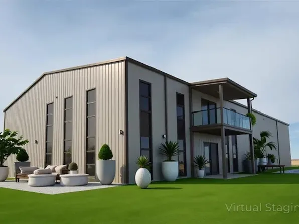 4306 Twin Rivers Rd, North Platte, NE 69101