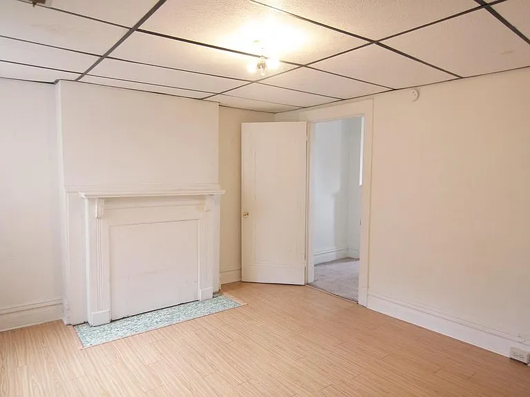 7720 Waverly St #3 — Photo 2
