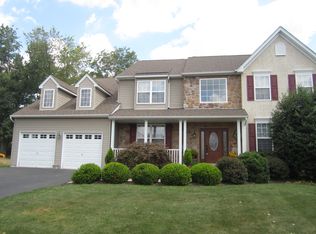 113 Sovereign Dr, Warrington, PA 18976