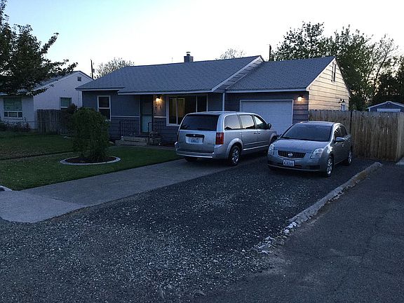 3rd image of 415 N Jefferson St