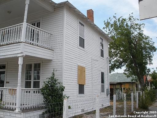 2nd image of 429 HAYS ST