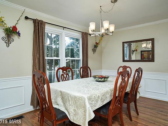 5th image of 15219 Bicentennial Ct