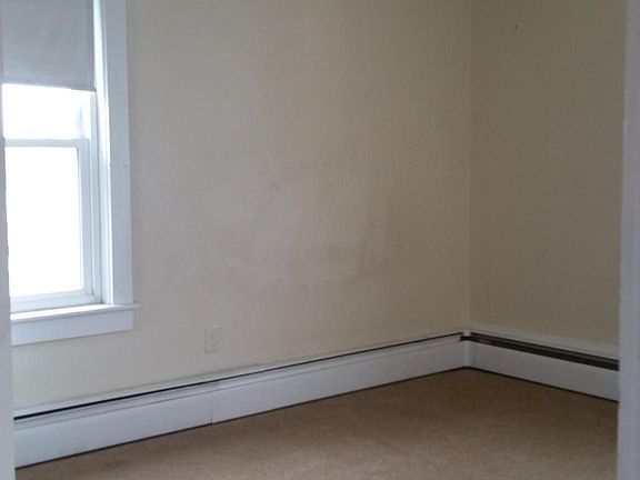 5th image of 79 Bouvier Ave APT 3