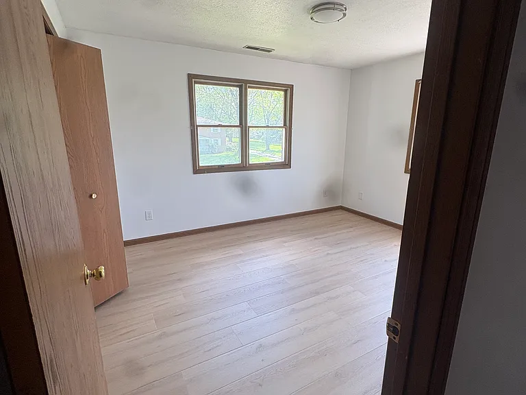 8695 Rosewood Ave NW #9 — Photo 10