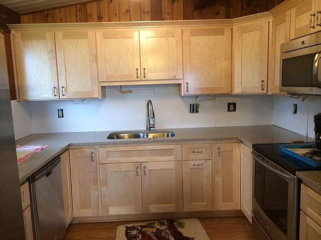 1st image of 2023 NE 66th St