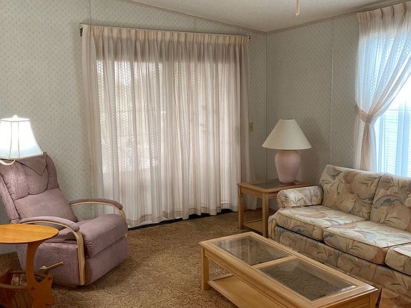 4th image of 37648 Tradewind Dr