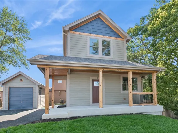 135 W 18th St, Lockport, IL 60441