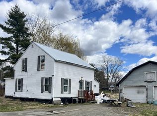 304 Stinson St, Pittsfield, ME 04967