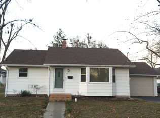 371 E Lebanon St, Nashville, IL 62263
