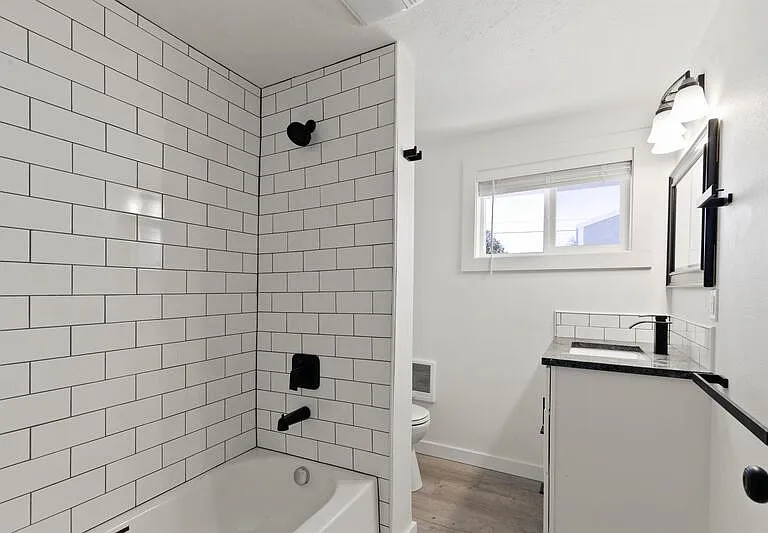 1027 S Beeman St — Photo 18