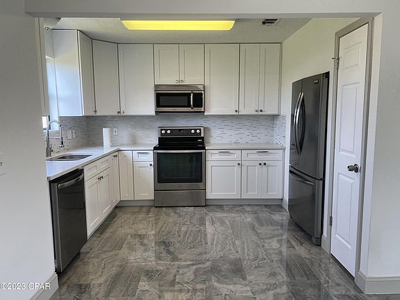 5th image of 503 Lori Ln