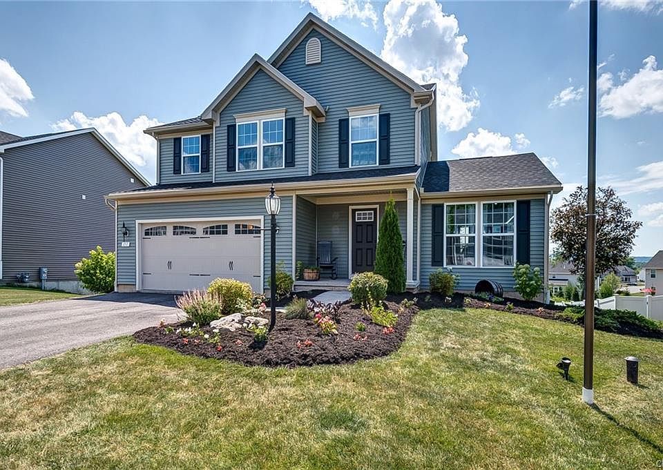 1st image of 111 Turning Leaf Dr