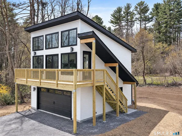 10 Indian Run Drive, Thompson, CT 06277