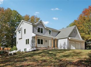 7802 S Sunfield Rd, Grain Valley, MO 64029