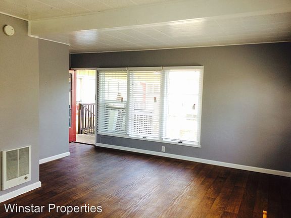 4th image of 415 N El Molino Ave APT 13
