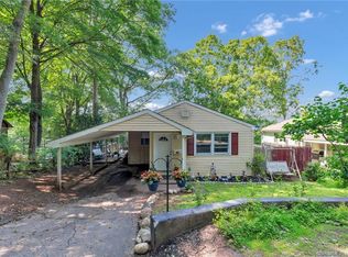 46 New Hanover Ave, Meriden, CT 06451