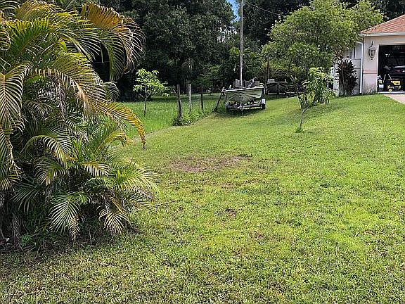 2nd image of 2051 Brooklawn Dr