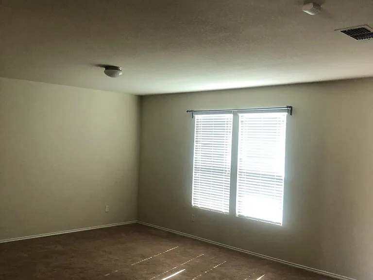 9327 Fisherman Prt — Photo 2