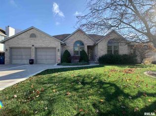 3004 Catalpa Dr, Springfield, IL 62712