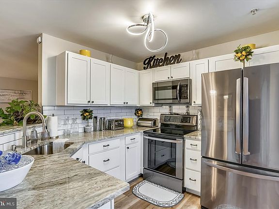3rd image of 6506 Home Water Way Unit 201