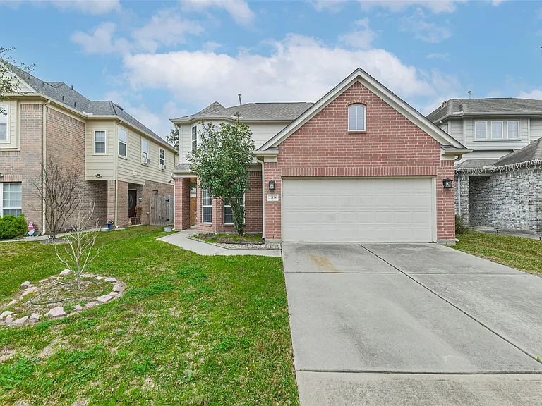 22538 Goss Spring Ct — Photo 36