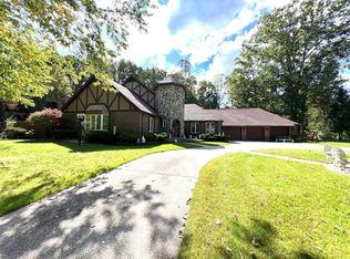 107 Timber Ridge Dr, Beckley, WV 25801