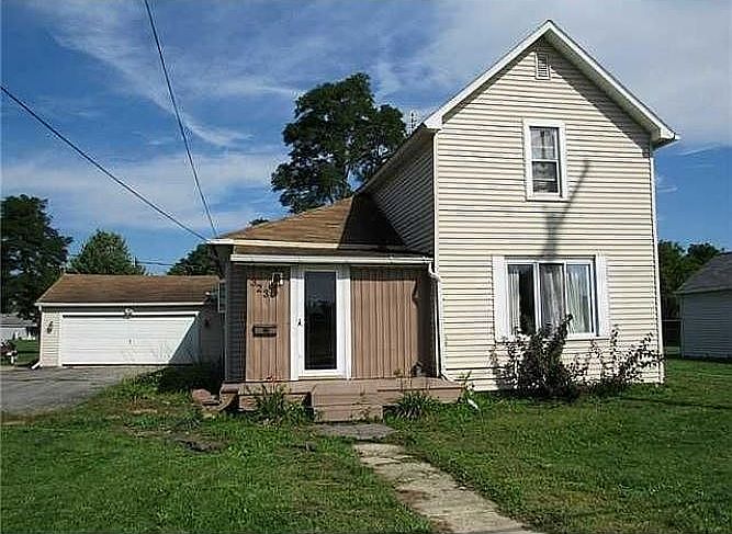 1st image of 323 Antwerp Dr