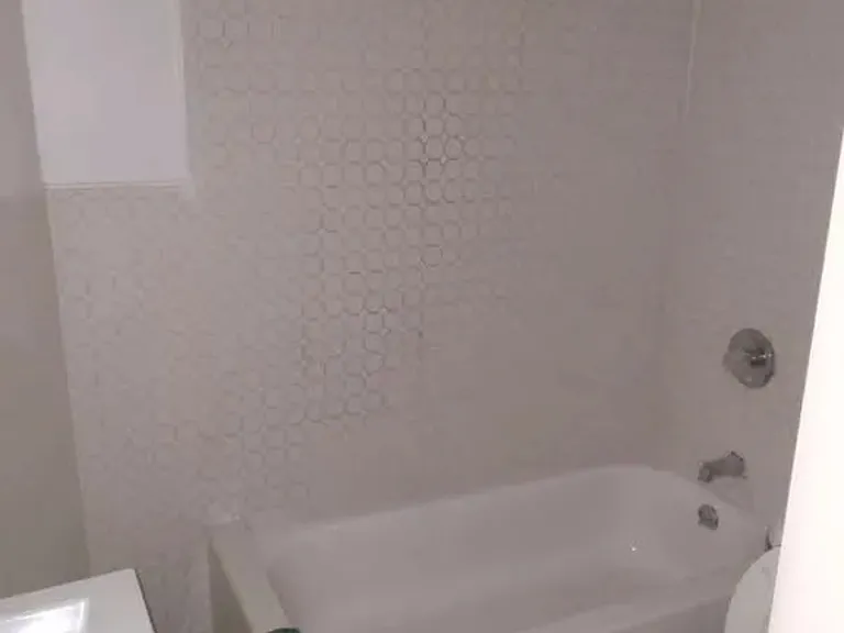 139 Webster Ave #1 — Photo 5
