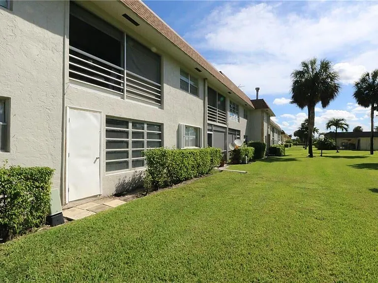 9915 Sandalfoot Blvd #408 — Photo 9