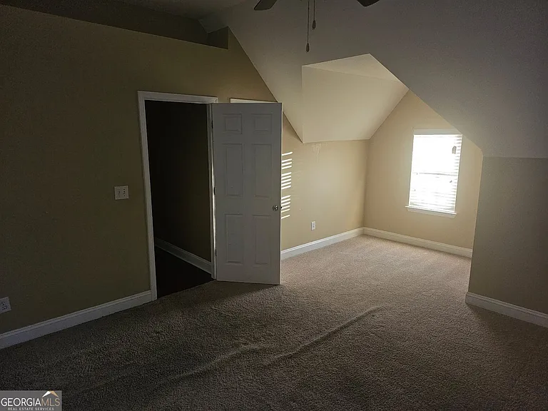 9376 Carnes Crossing Cir — Photo 11