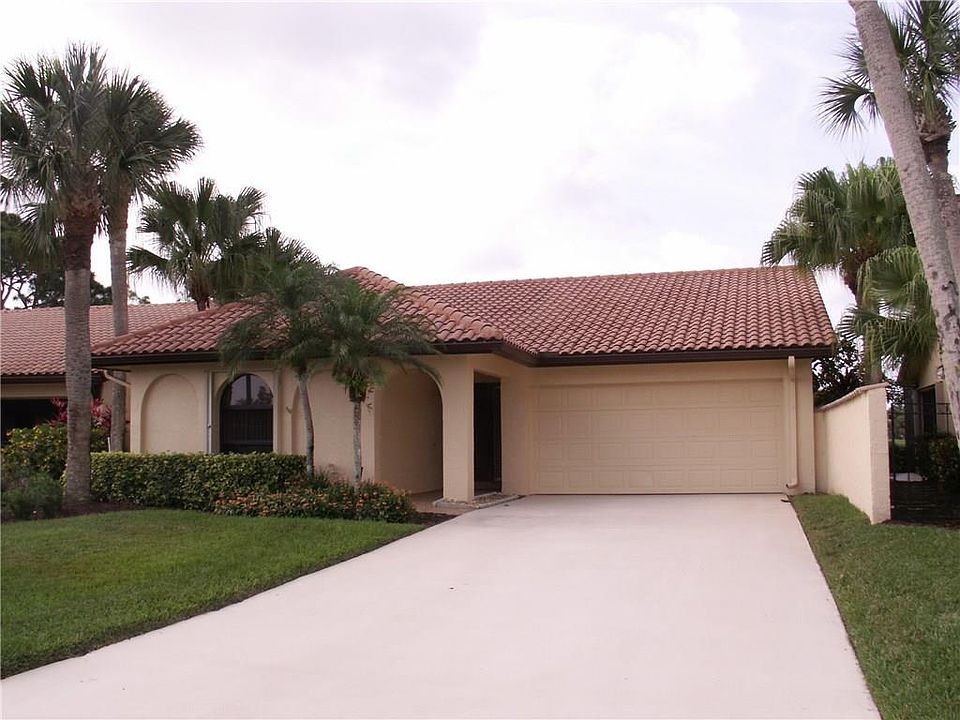 1st image of 2524 SW Bobalink Cir