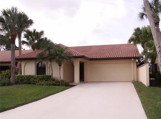 2524 SW Bobalink Cir, Palm City, FL 34990