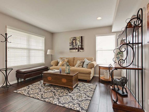 4th image of 806 Richard Brown Blvd